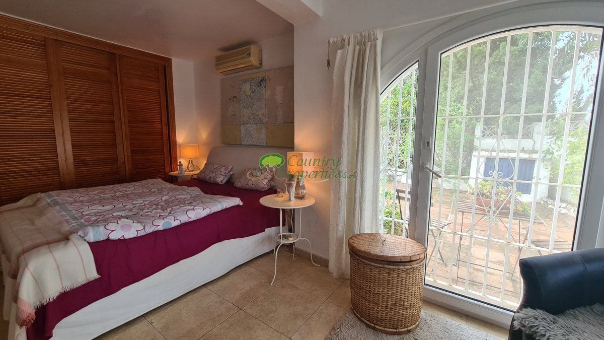 4 sovrum Finca/Hus på landet till salu i Competa med garage - 599 000 € (Ref: 8647984)