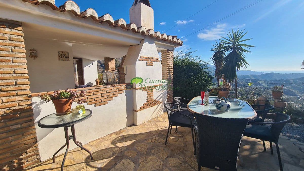 4 sovrum Finca/Hus på landet till salu i Competa med garage - 599 000 € (Ref: 8647984)