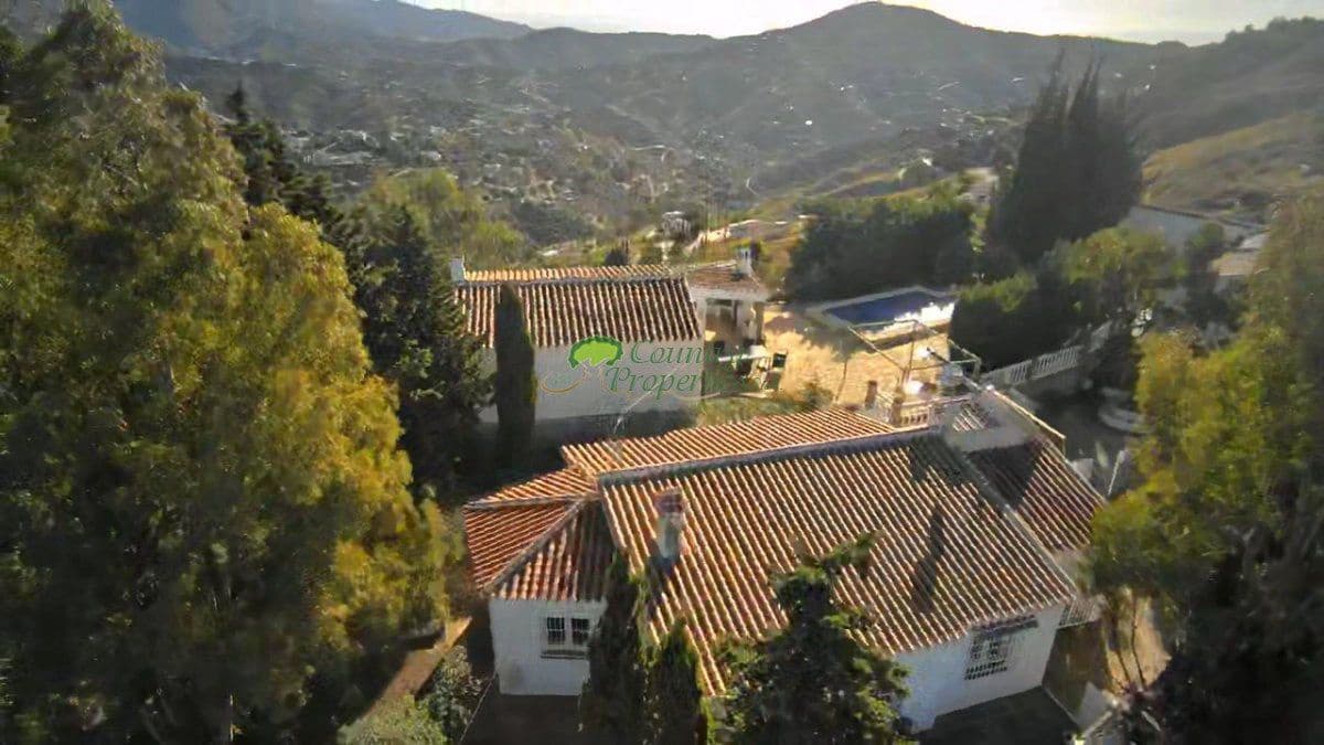 4 sovrum Finca/Hus på landet till salu i Competa med garage - 599 000 € (Ref: 8647984)