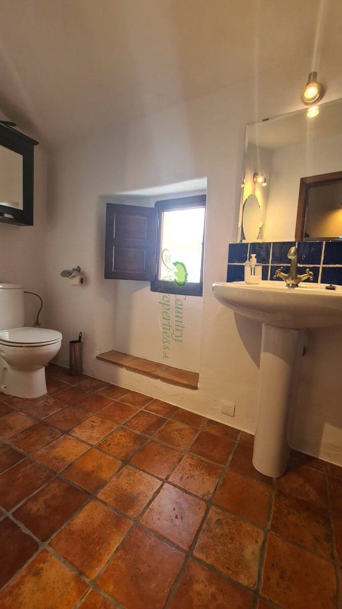 2 soveværelse Byhus til salg i Canillas de Albaida - € 152.000 (Ref: 8654604)