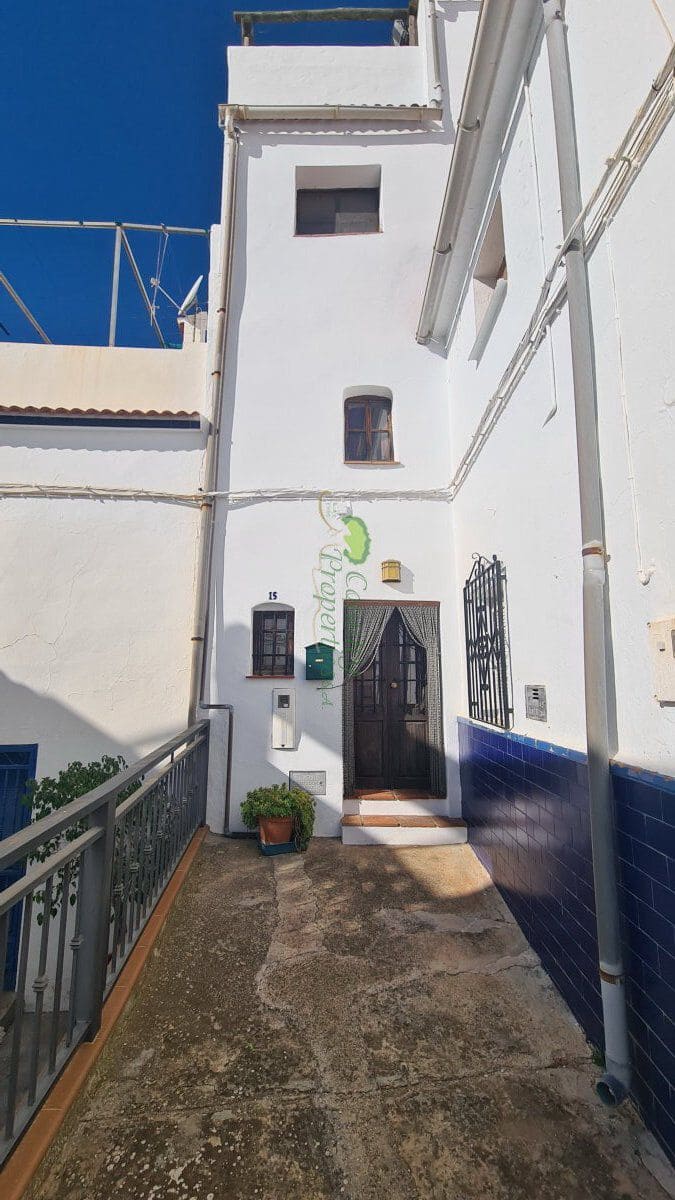 2 soveværelse Byhus til salg i Canillas de Albaida - € 152.000 (Ref: 8654604)