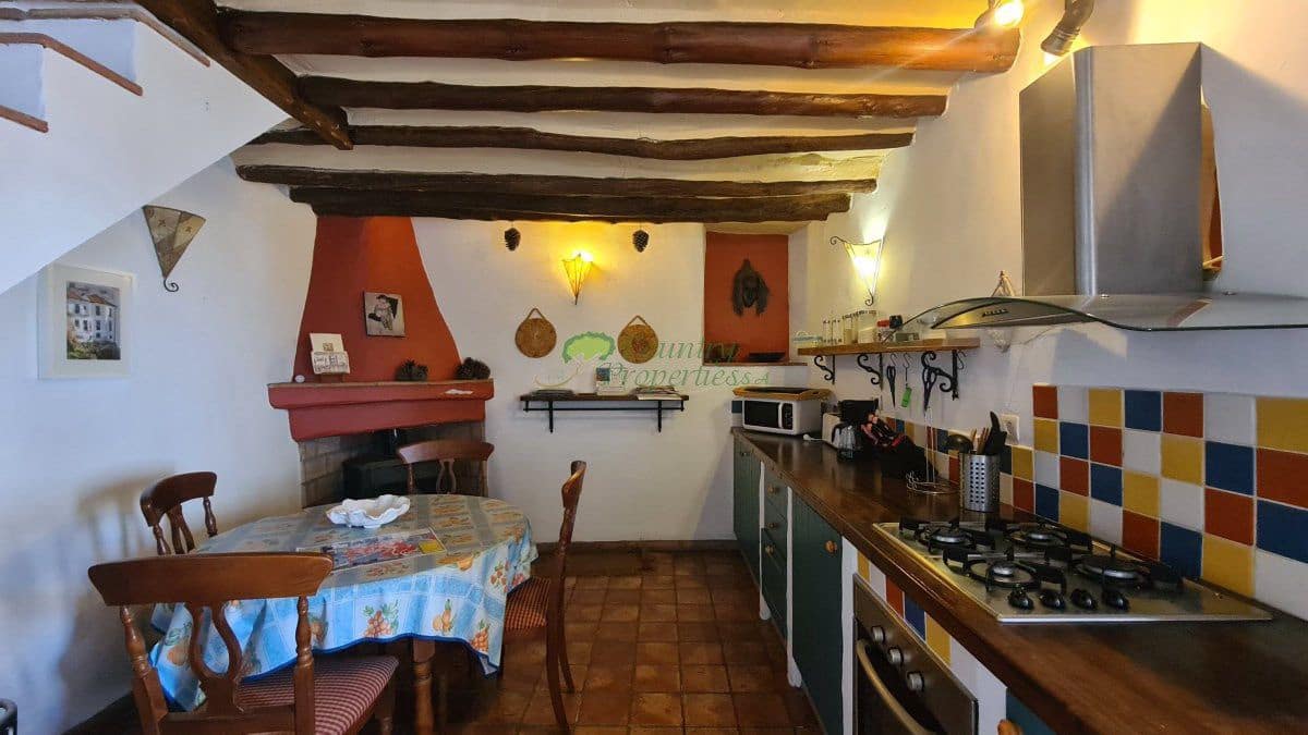 2 soveværelse Byhus til salg i Canillas de Albaida - € 152.000 (Ref: 8654604)