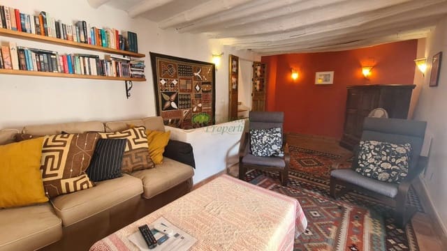 2 soveværelse Byhus til salg i Canillas de Albaida - € 152.000 (Ref: 8654604)