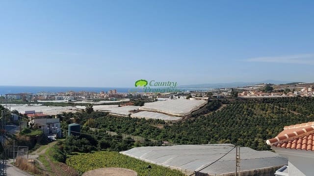3 Zimmer Villa zu verkaufen in Torrox mit Garage - 425.000 € (Ref: 8658245)