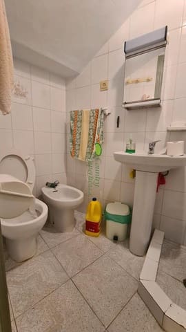 4 bedroom Townhouse for sale in Cómpeta - € 169,000 (Ref: 8801359)