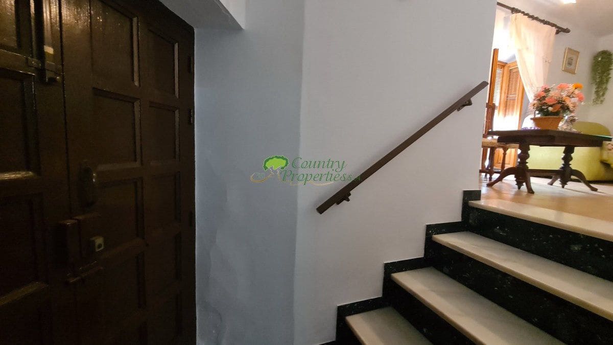 4 sypialnia Dom na sprzedaż w Competa - 169 000 € (Ref: 8801359)