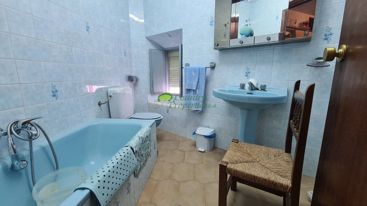 4 sypialnia Dom na sprzedaż w Competa - 169 000 € (Ref: 8801359)