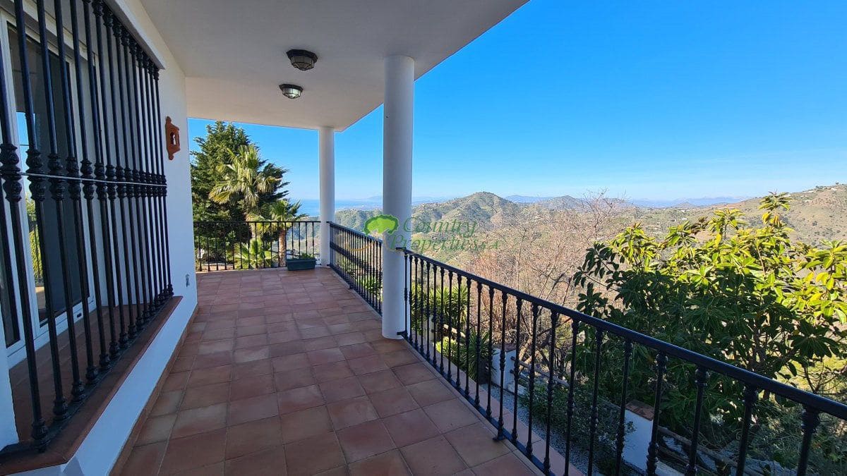 3 sypialnia Finka/Dom wiejski na sprzedaż w Competa z garażem - 790 000 € (Ref: 8827236)