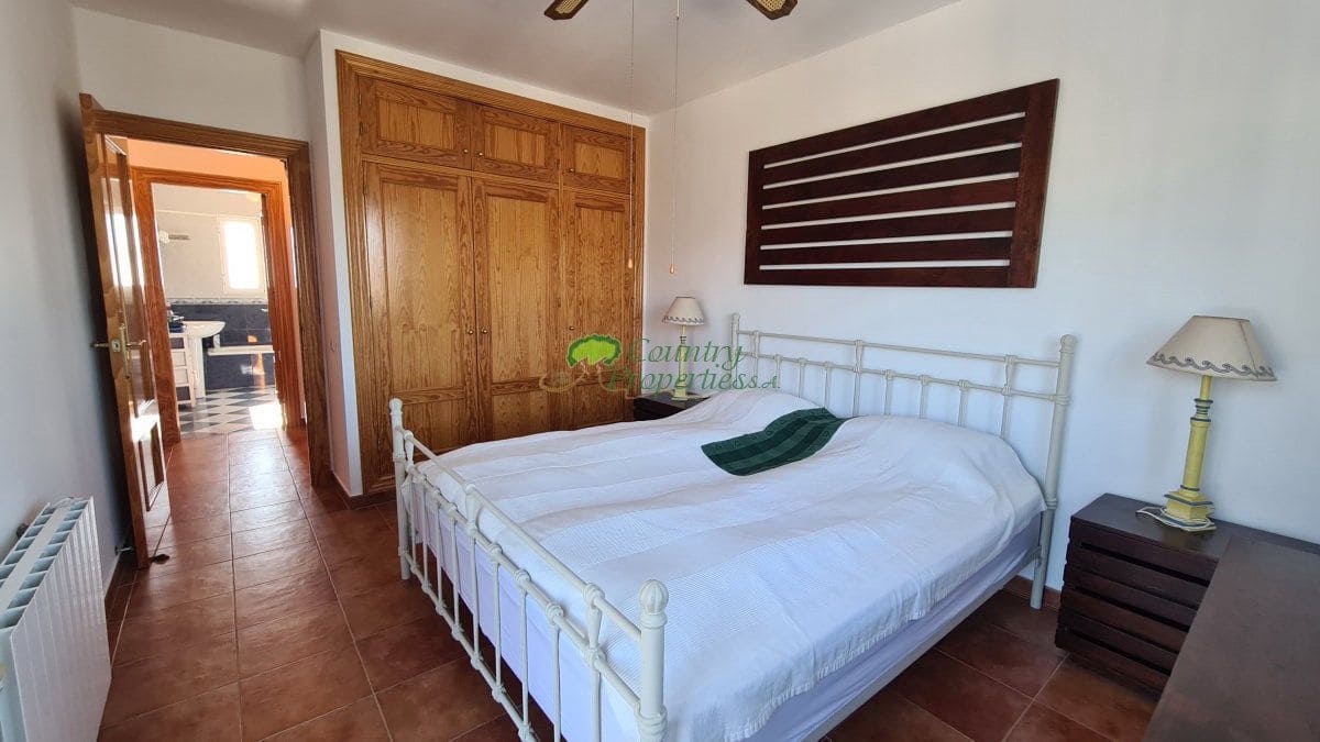 3 sypialnia Finka/Dom wiejski na sprzedaż w Competa z garażem - 790 000 € (Ref: 8827236)