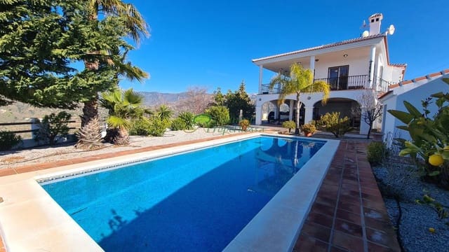 3 makuuhuone Maalaistalo myytävänä paikassa Cómpeta mukana 
autotalli - 790 000 € (Ref: 8827236)