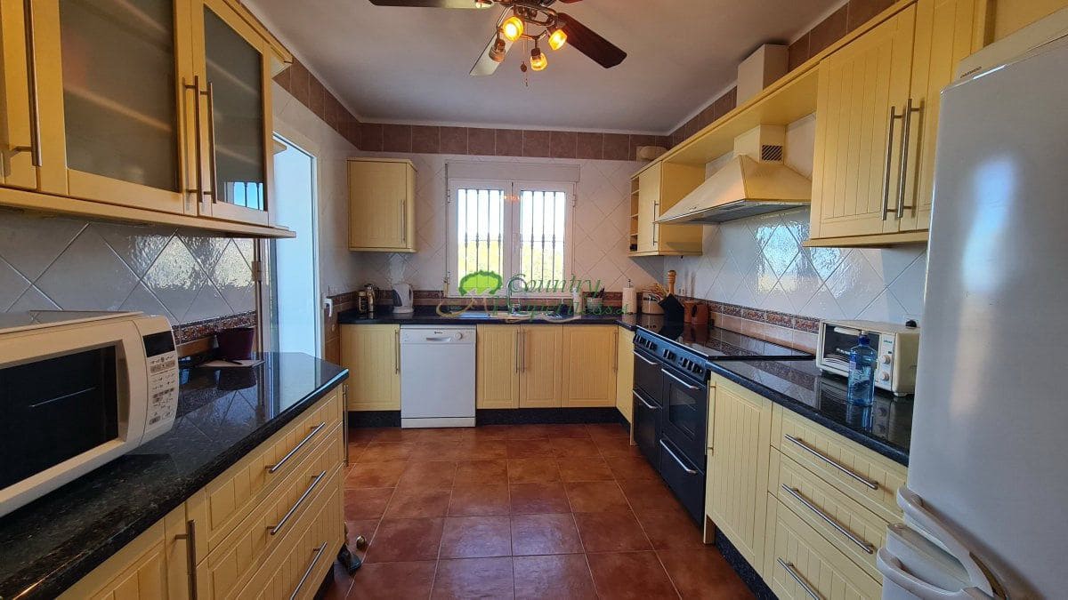 3 sypialnia Finka/Dom wiejski na sprzedaż w Competa z garażem - 790 000 € (Ref: 8827236)