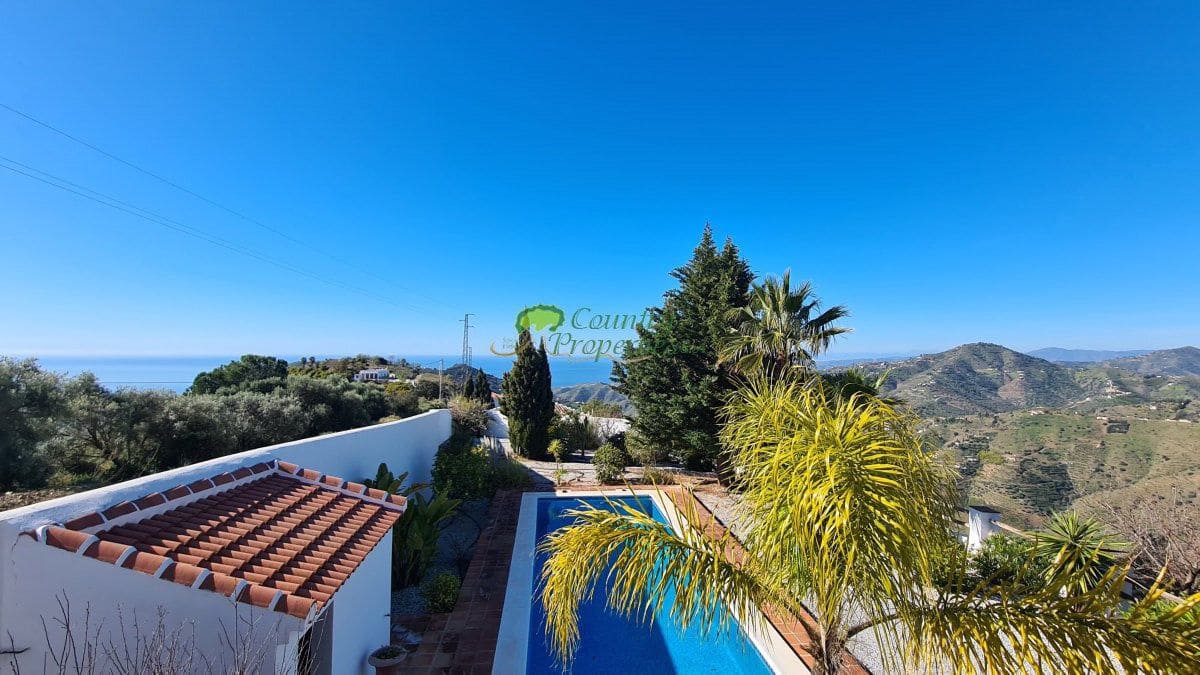 3 sypialnia Finka/Dom wiejski na sprzedaż w Competa z garażem - 790 000 € (Ref: 8827236)