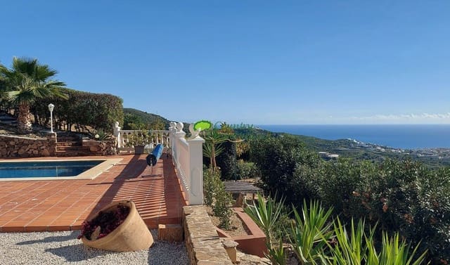 5 makuuhuone Maalaistalo myytävänä paikassa Torrox - 670 000 € (Ref: 8827238)