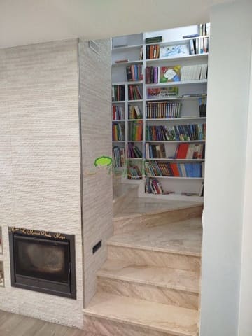 4 sypialnia Dom na sprzedaż w Cómpeta - 445 000 € (Ref: 8854573)