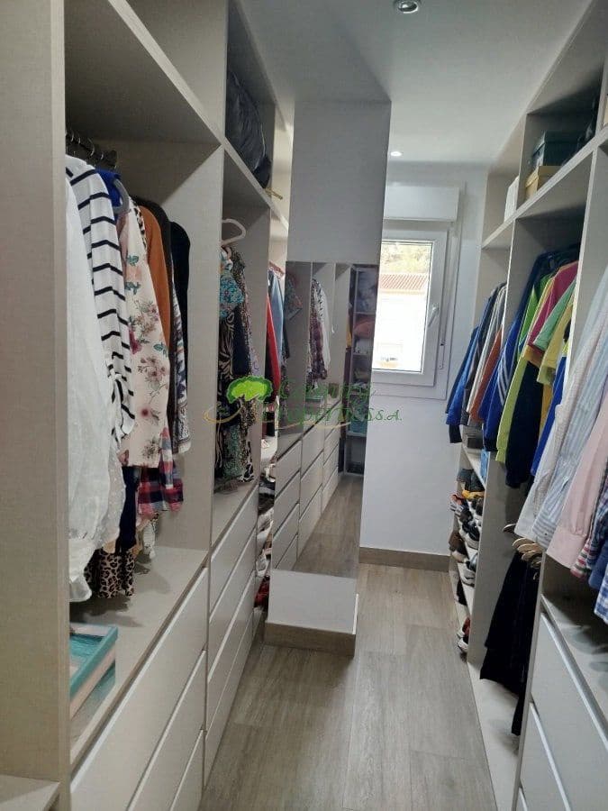 4 soveværelse Byhus til salg i Competa - € 445.000 (Ref: 8854573)