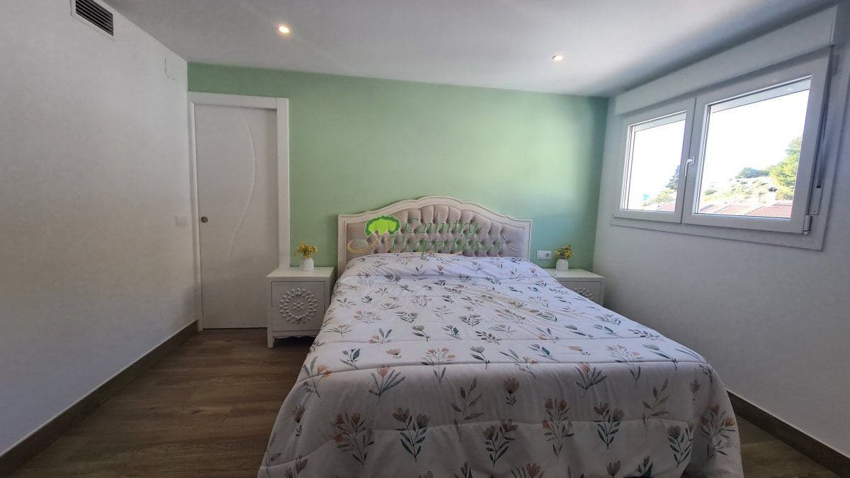 4 soveværelse Byhus til salg i Competa - € 445.000 (Ref: 8854573)