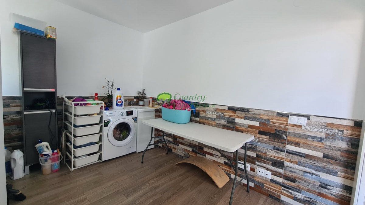 4 soveværelse Byhus til salg i Competa - € 445.000 (Ref: 8854573)