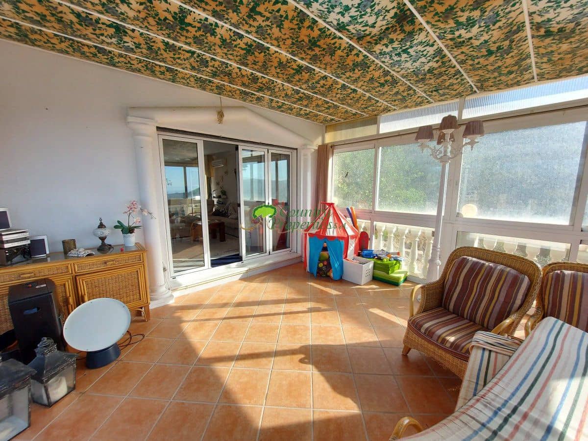 3 makuuhuone Maalaistalo myytävänä paikassa Torrox mukana 
autotalli - 529 000 € (Ref: 8906526)