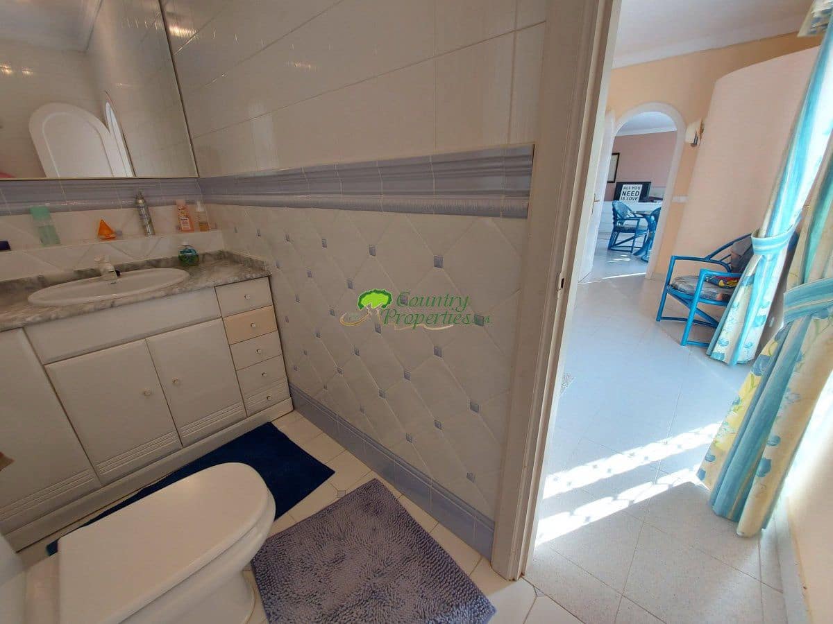 3 makuuhuone Maalaistalo myytävänä paikassa Torrox mukana 
autotalli - 529 000 € (Ref: 8906526)