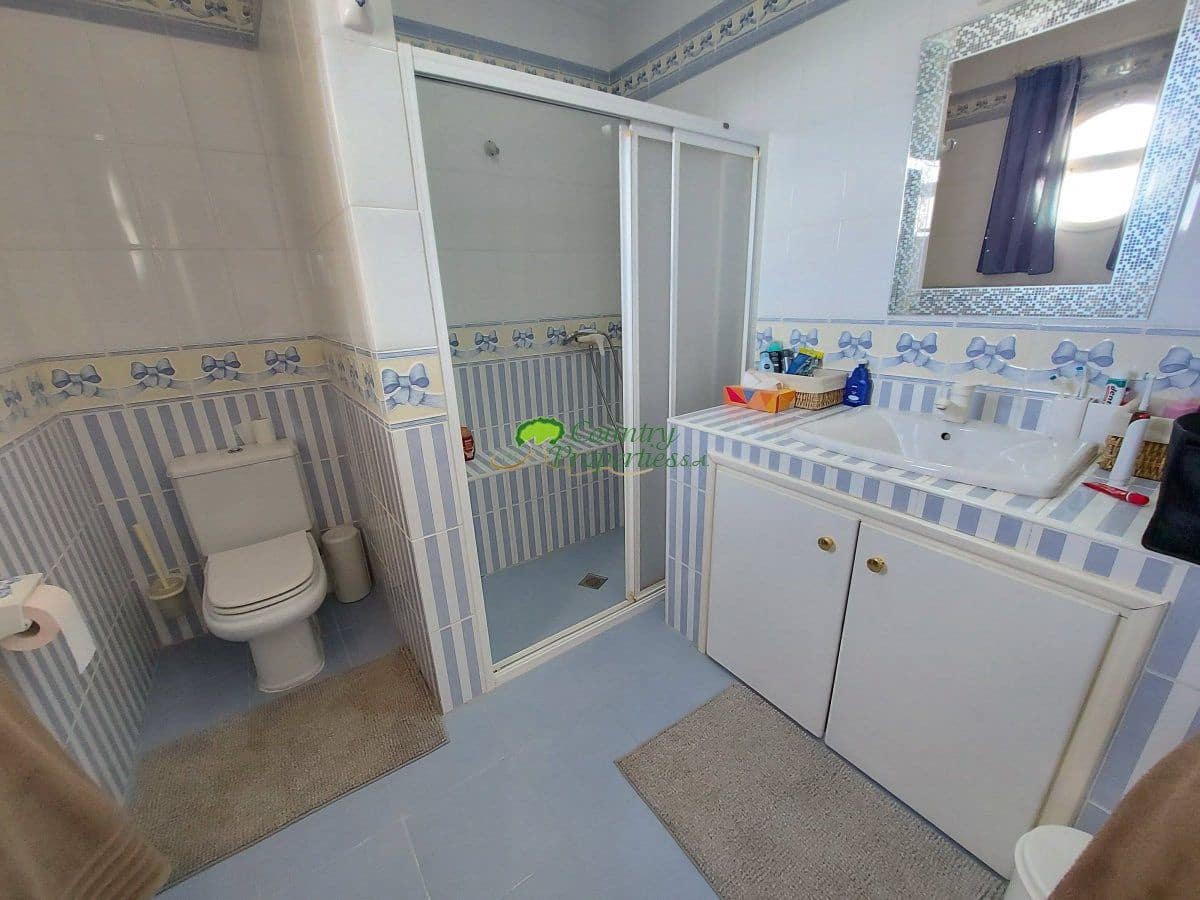 3 makuuhuone Maalaistalo myytävänä paikassa Torrox mukana 
autotalli - 529 000 € (Ref: 8906526)