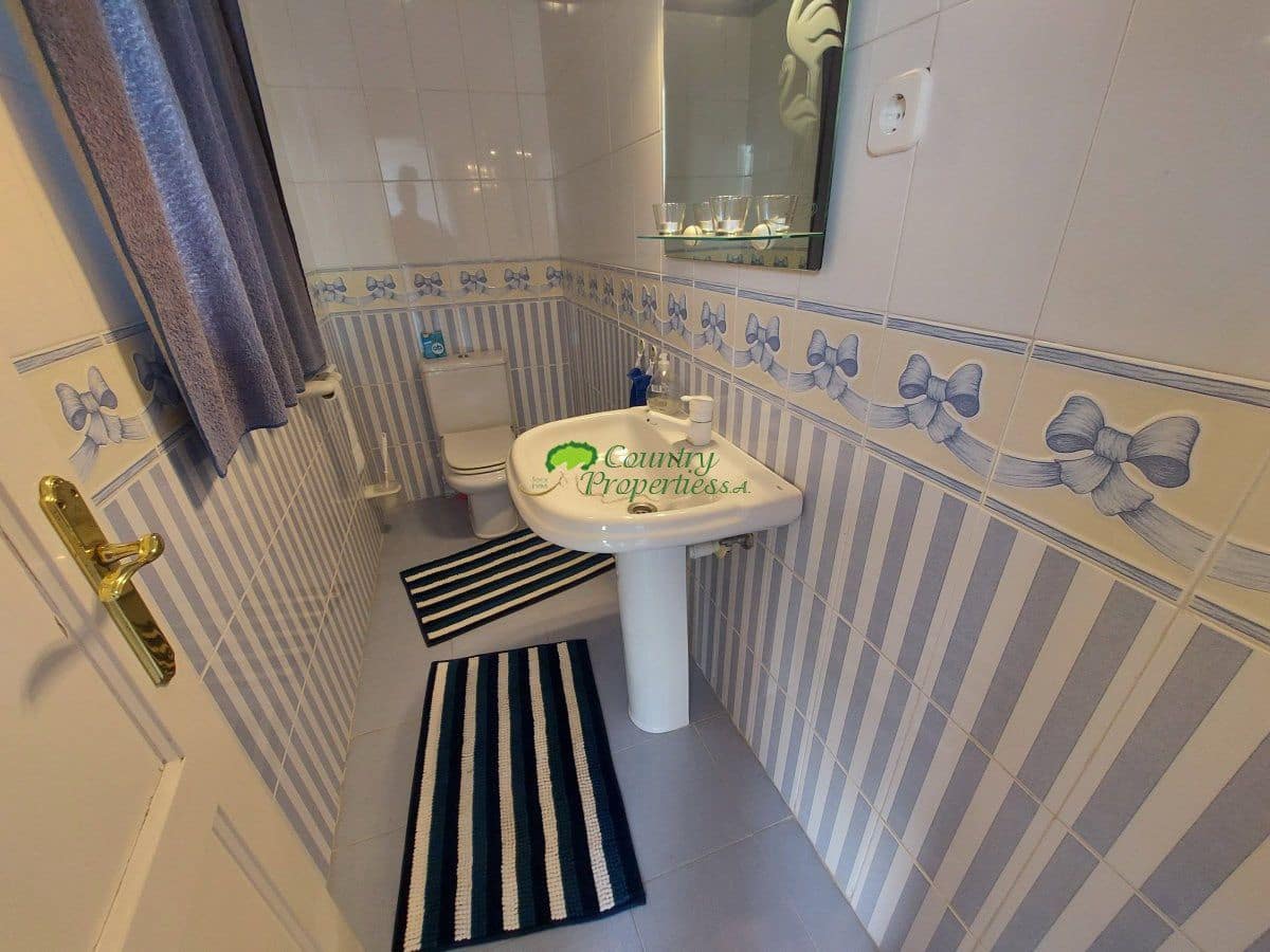 3 makuuhuone Maalaistalo myytävänä paikassa Torrox mukana 
autotalli - 529 000 € (Ref: 8906526)