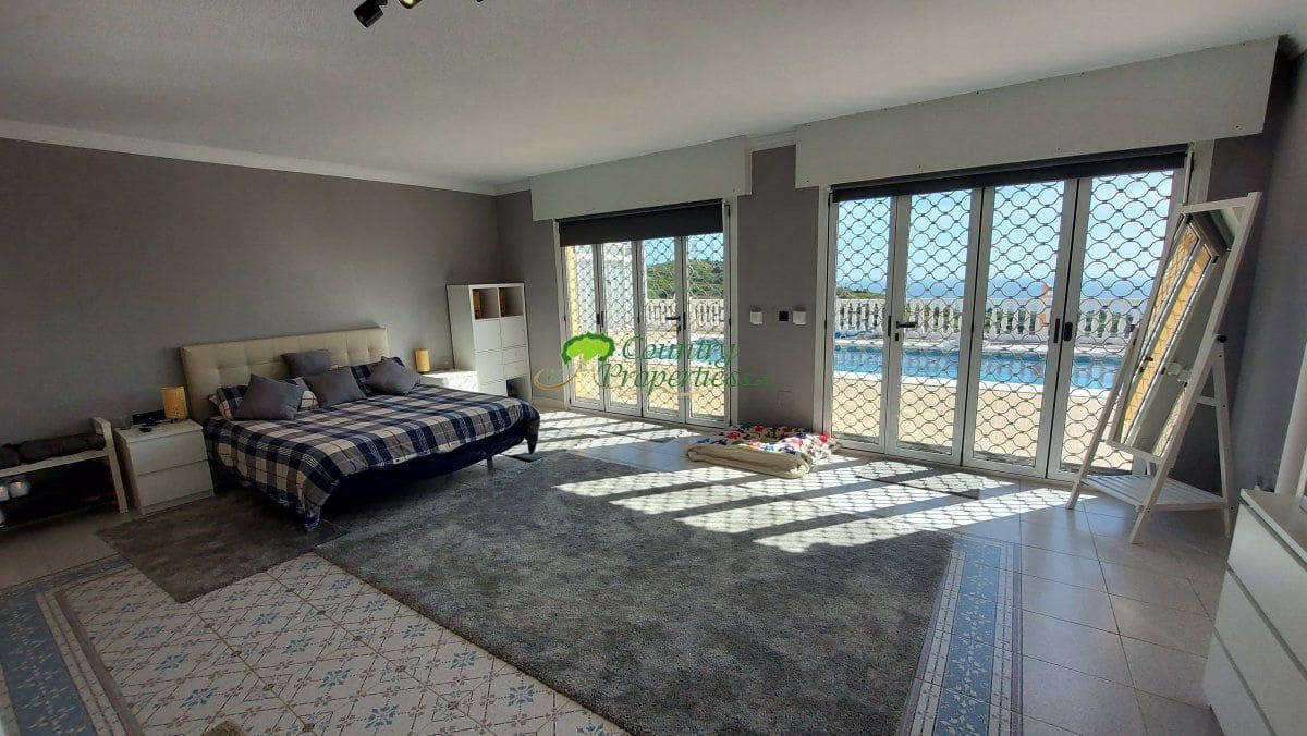 3 makuuhuone Maalaistalo myytävänä paikassa Torrox mukana 
autotalli - 529 000 € (Ref: 8906526)