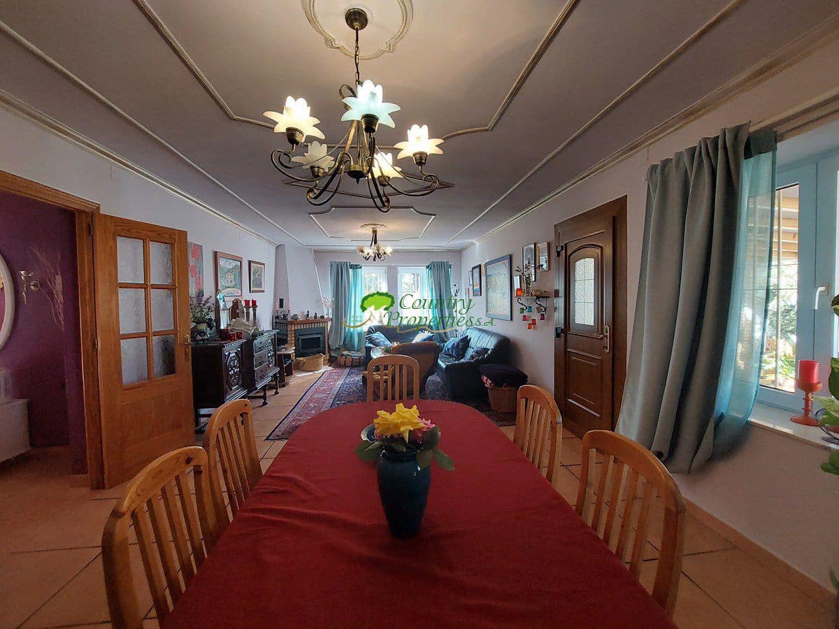 4 chambre Finca/Maison de Campagne à vendre à Competa avec garage - 599 000 € (Ref: 8960384)