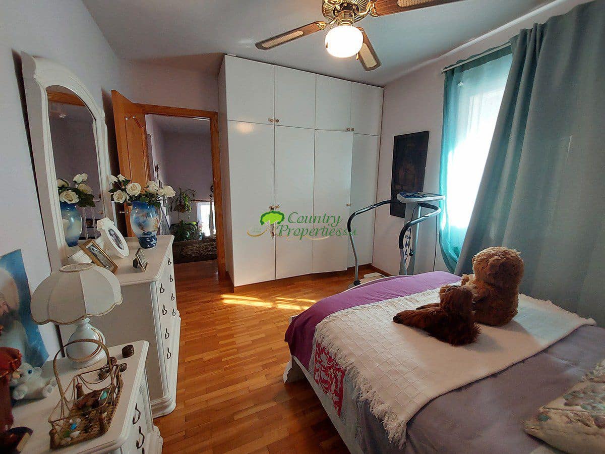 4 chambre Finca/Maison de Campagne à vendre à Competa avec garage - 599 000 € (Ref: 8960384)