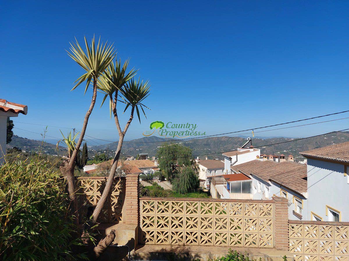 4 chambre Finca/Maison de Campagne à vendre à Competa avec garage - 599 000 € (Ref: 8960384)