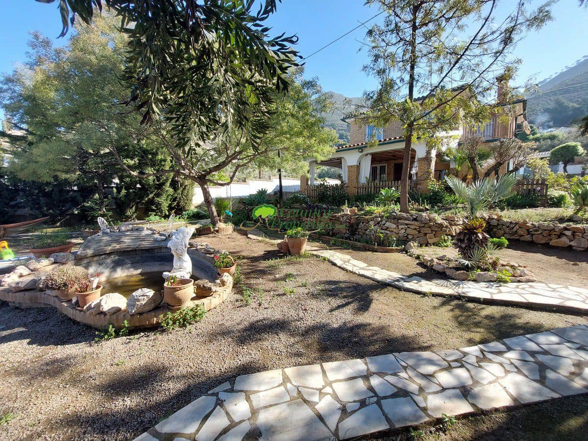 4 chambre Finca/Maison de Campagne à vendre à Competa avec garage - 599 000 € (Ref: 8960384)