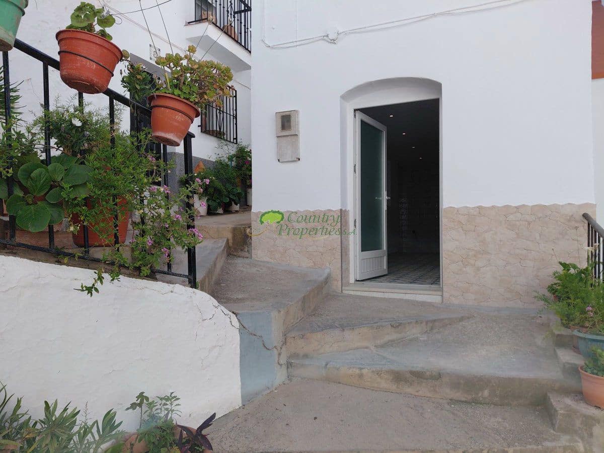 2 sovrum Hus till salu i Competa - 186 000 € (Ref: 9001374)