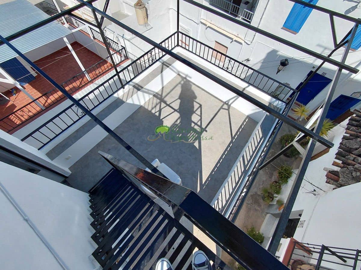 2 sovrum Hus till salu i Competa - 186 000 € (Ref: 9001374)