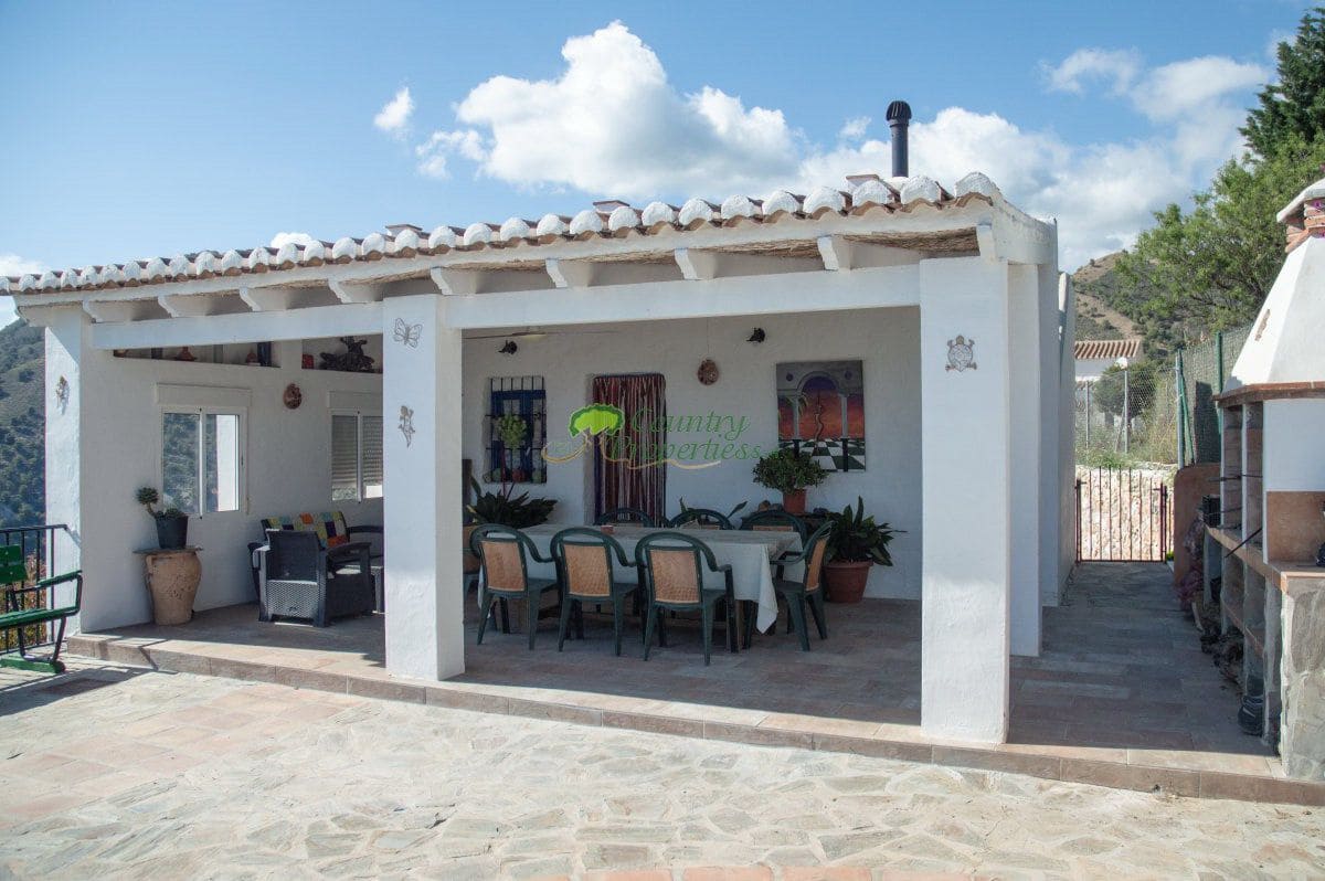 2 soveværelse Finca/Landehus til salg i Torrox - € 350.000 (Ref: 9040468)