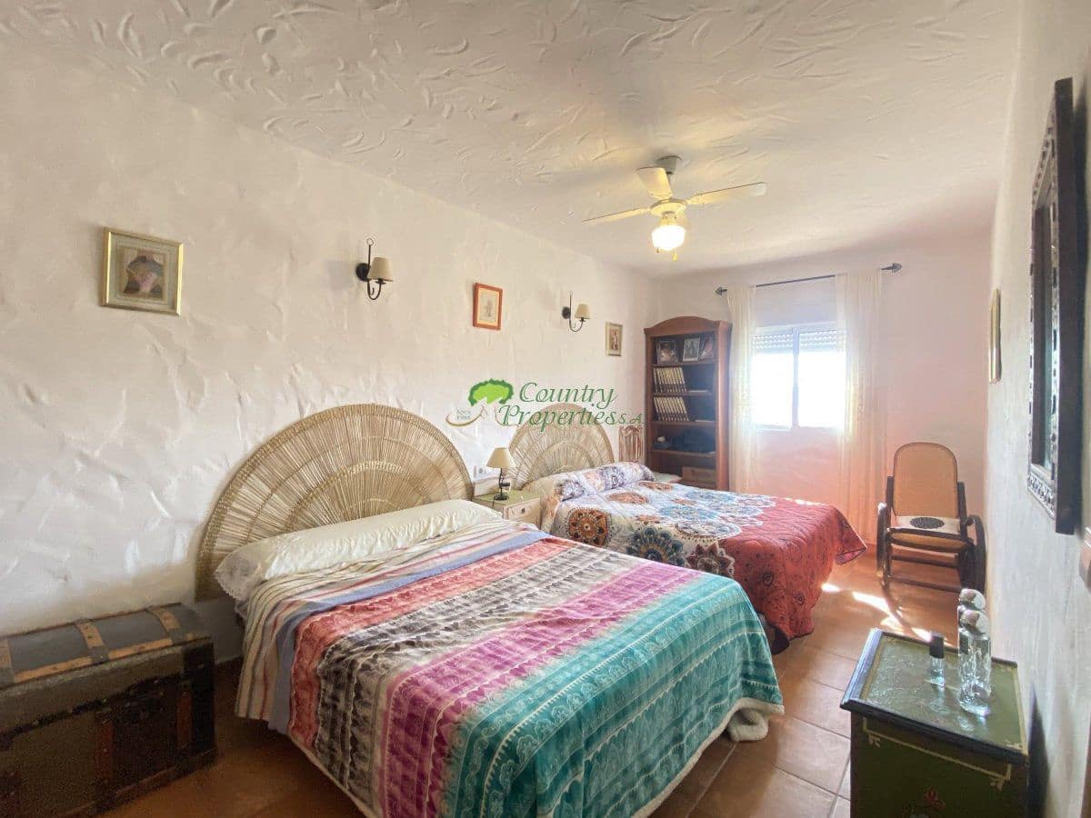 2 soveværelse Finca/Landehus til salg i Torrox - € 350.000 (Ref: 9040468)