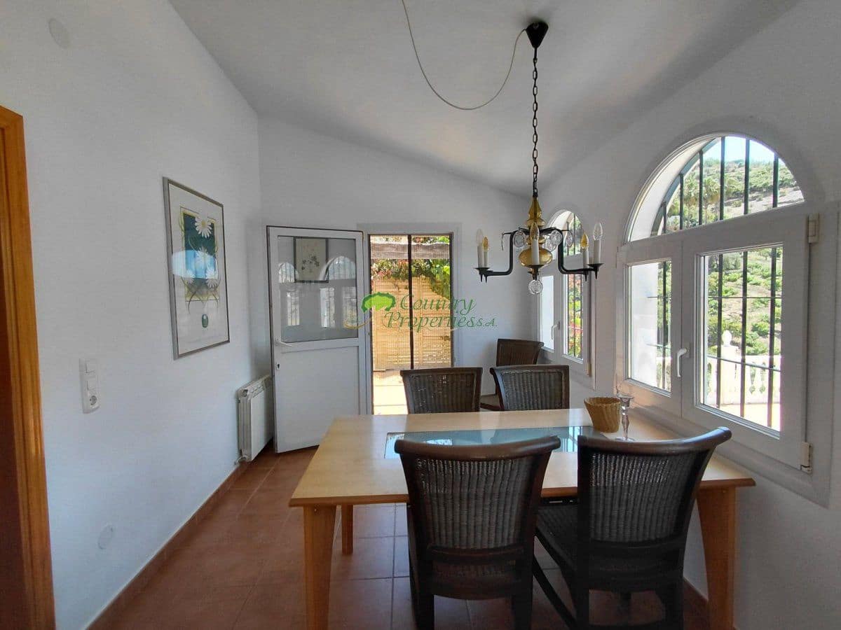 5 slaapkamer Finca/Landhuis te koop in Competa met garage - € 395.000 (Ref: 9059848)