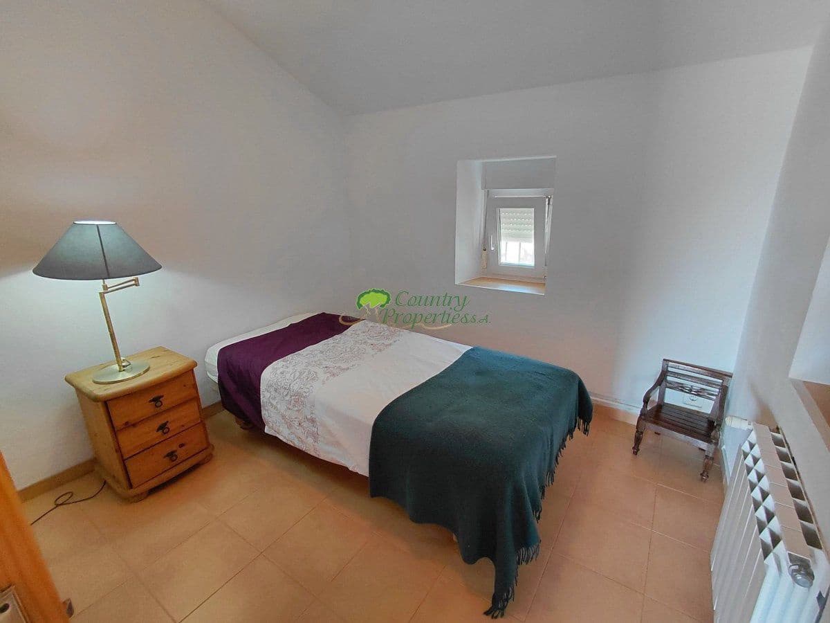 5 slaapkamer Finca/Landhuis te koop in Competa met garage - € 395.000 (Ref: 9059848)