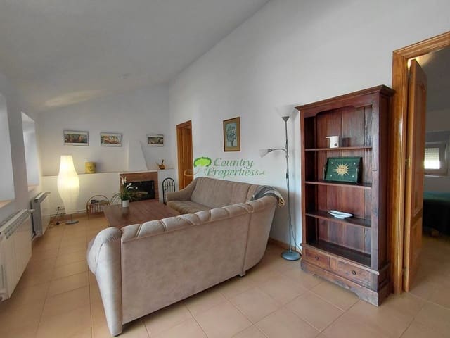 5 bedroom Finca/Country House for sale in Cómpeta with garage - € 395,000 (Ref: 9059848)