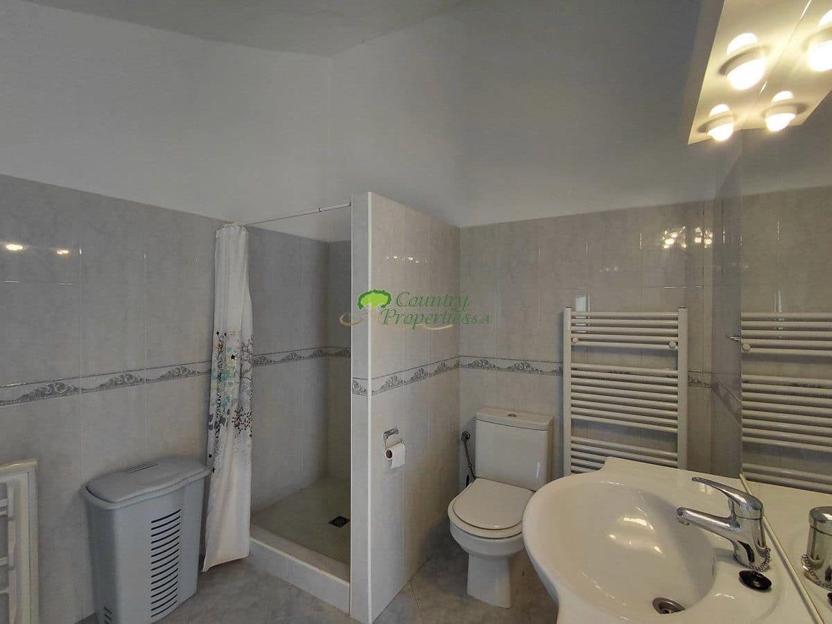 5 slaapkamer Finca/Landhuis te koop in Competa met garage - € 395.000 (Ref: 9059848)