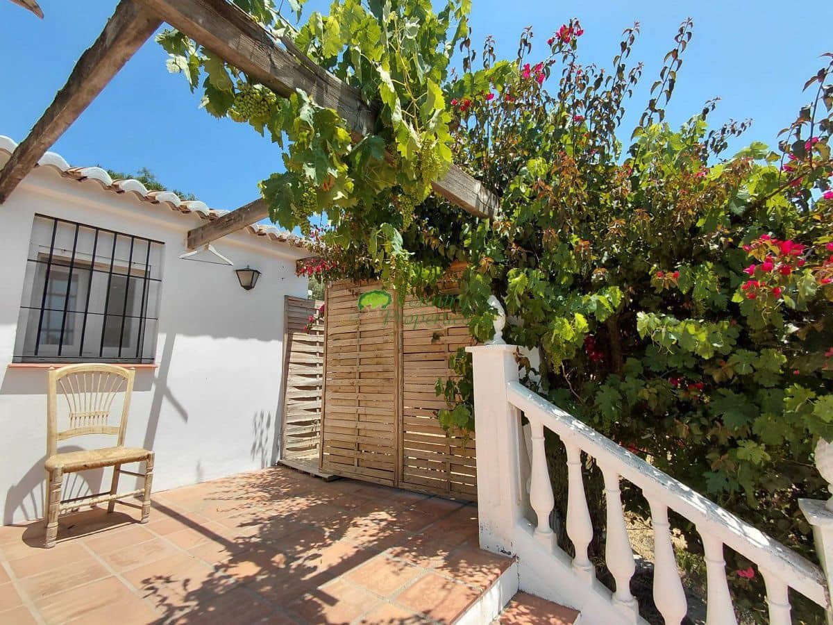 5 slaapkamer Finca/Landhuis te koop in Competa met garage - € 395.000 (Ref: 9059848)