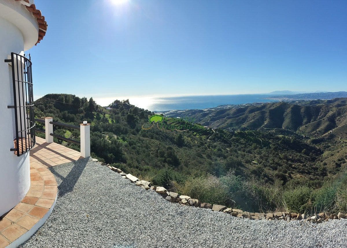 1 sovrum Finca/Hus på landet att hyra i Torrox med pool garage - 900 € (Ref: 9125610)