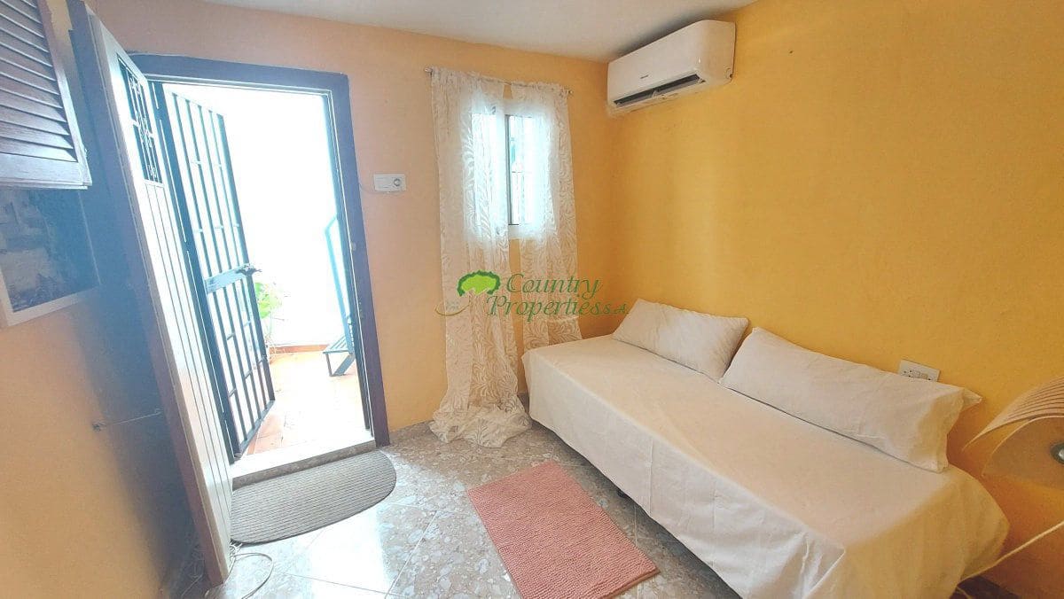 2 soveværelse Byhus til salg i Torrox - € 210.000 (Ref: 9127005)