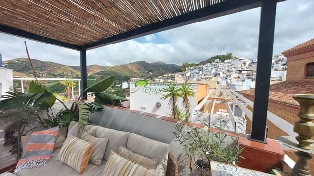 2 slaapkamer Huis te koop in Torrox - € 210.000 (Ref: 9127005)