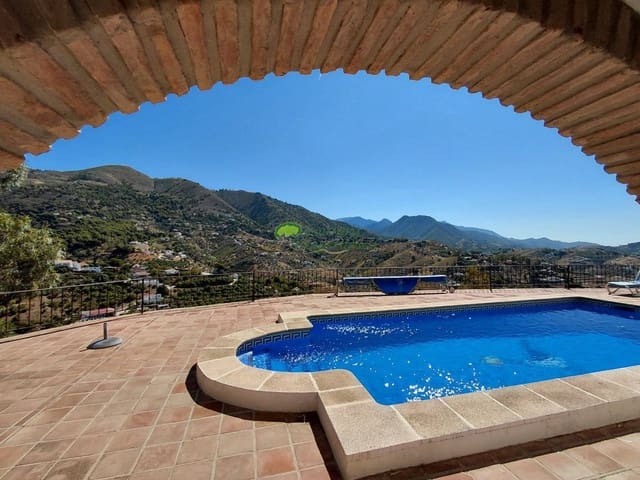 3 bedroom Finca/Country House for sale in Cómpeta - € 395,000 (Ref: 9137464)