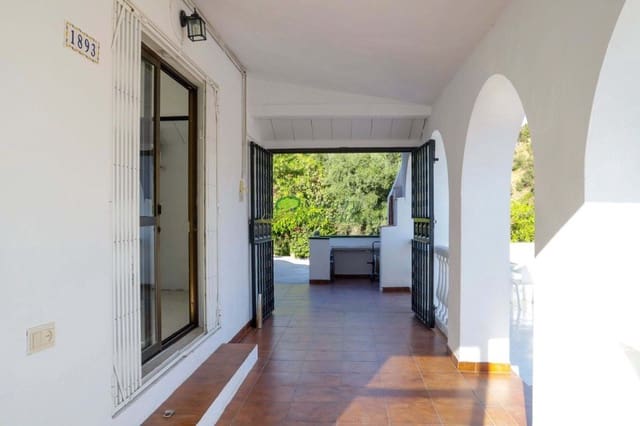 4 camera da letto Finca/Casa di Campagna in vendita in Torrox con garage - 399.000 € (Rif: 9152690)