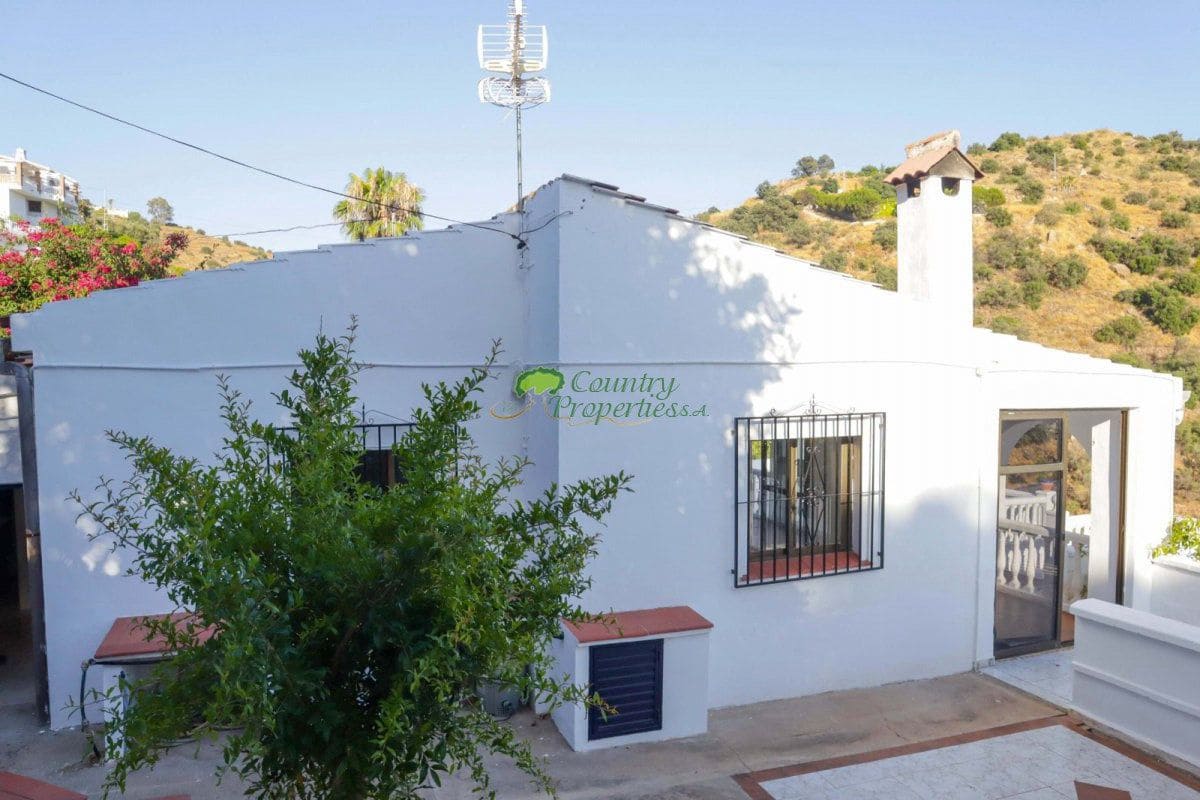 4 quarto Quinta/Casa Rural para venda em Torrox com garagem - 379 000 € (Ref: 9152690)