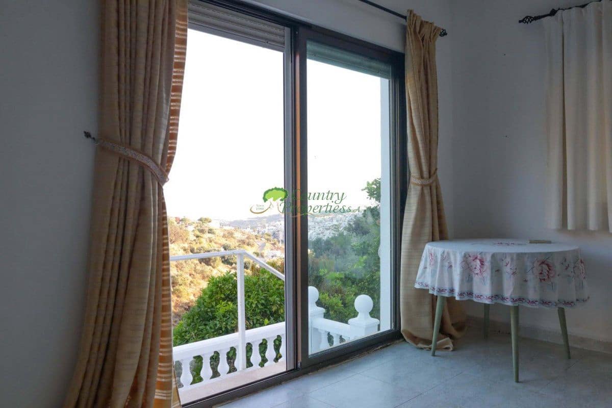 4 quarto Quinta/Casa Rural para venda em Torrox com garagem - 379 000 € (Ref: 9152690)