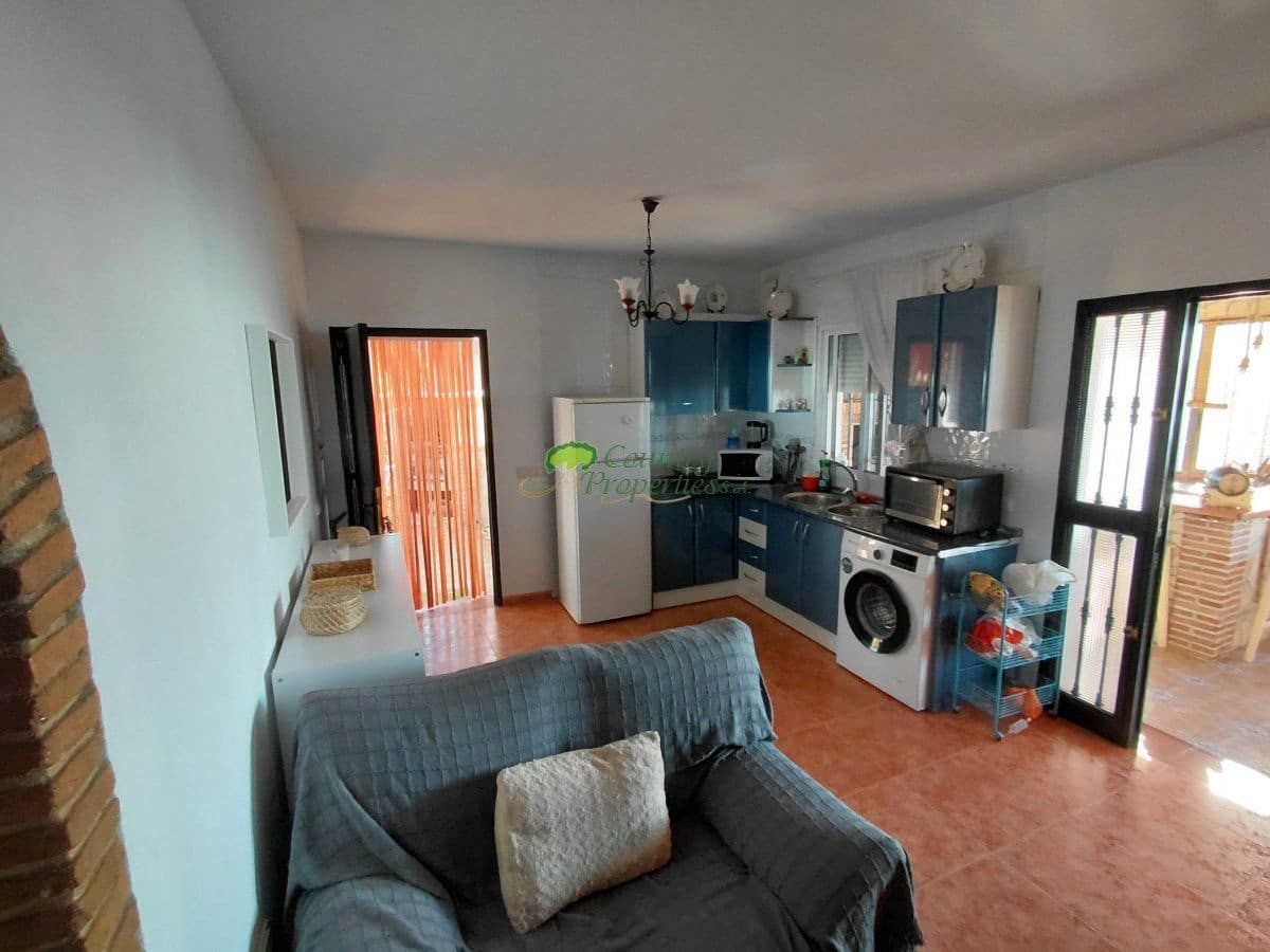 3 slaapkamer Finca/Landhuis te huur in Frigiliana - € 1.300 (Ref: 9215482)