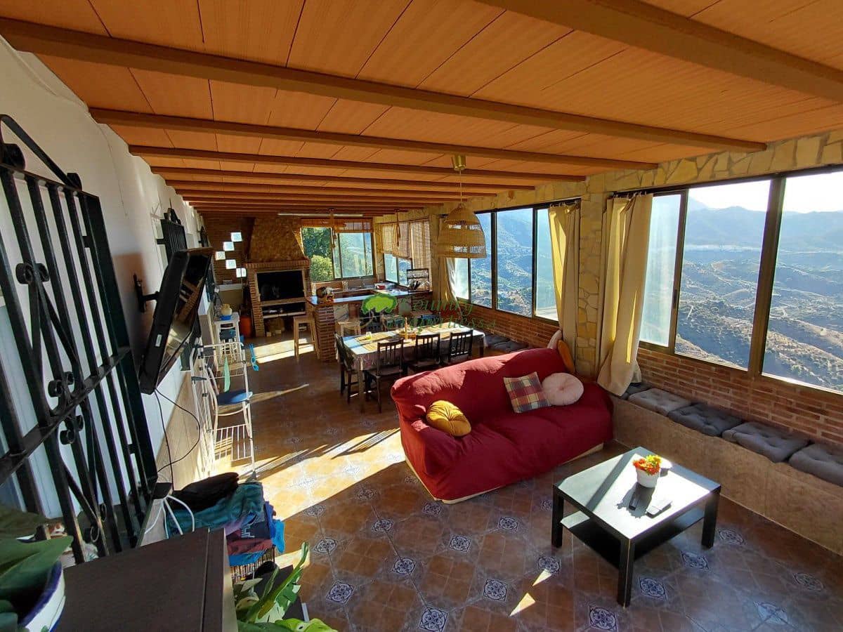 3 slaapkamer Finca/Landhuis te huur in Frigiliana - € 1.300 (Ref: 9215482)