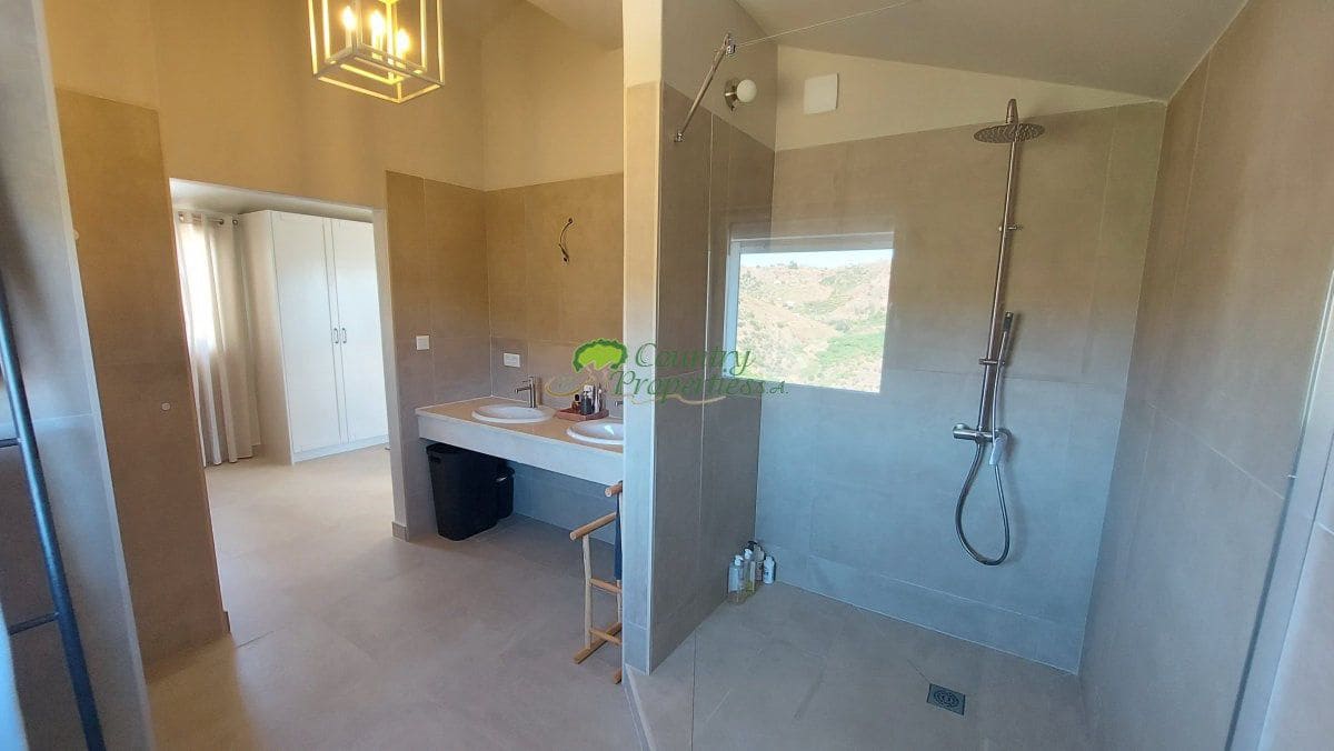 7 soveværelse Finca/Landehus til salg i Competa - € 1.285.000 (Ref: 9255485)