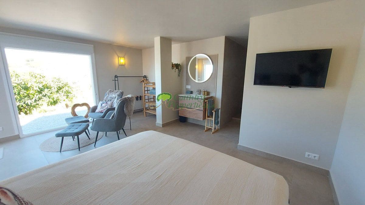 7 soveværelse Finca/Landehus til salg i Competa - € 1.285.000 (Ref: 9255485)